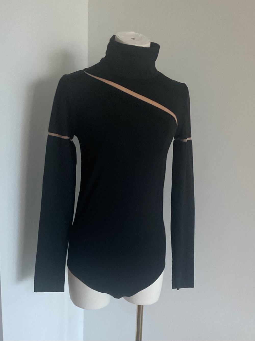NWOT Wolford Black Turtleneck Long-Sleeve Bodysuit sz L